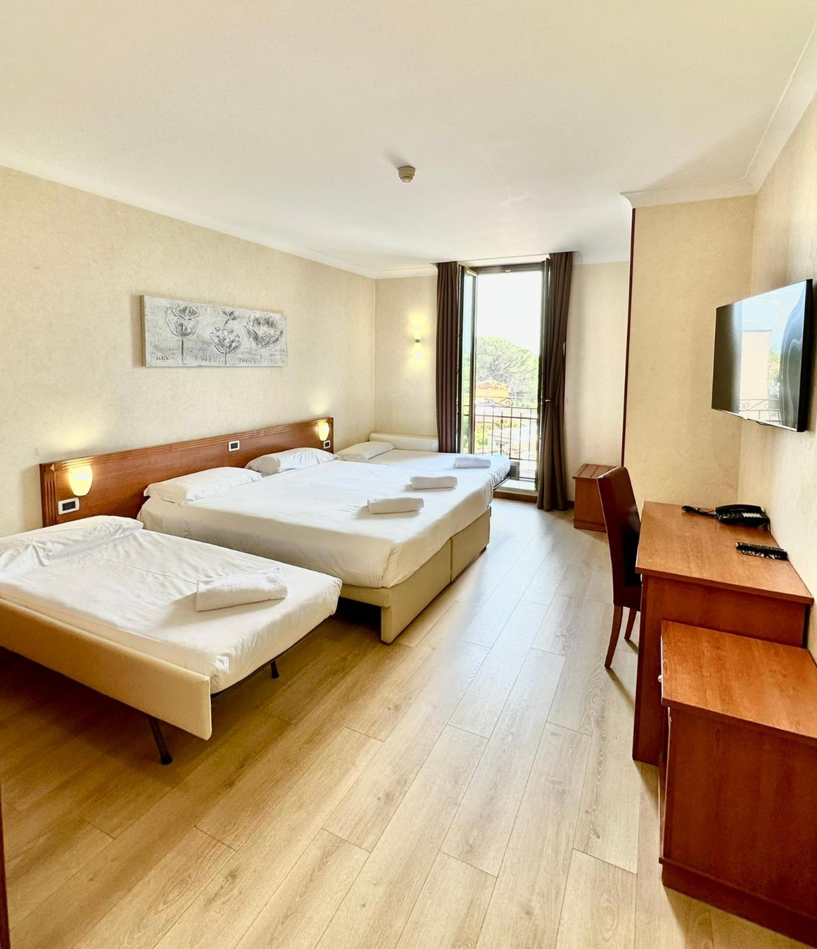 Hotel Romoli